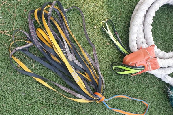 Equipos y cuerdas elásticas