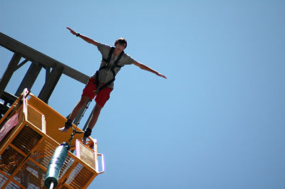 saltos en bungee